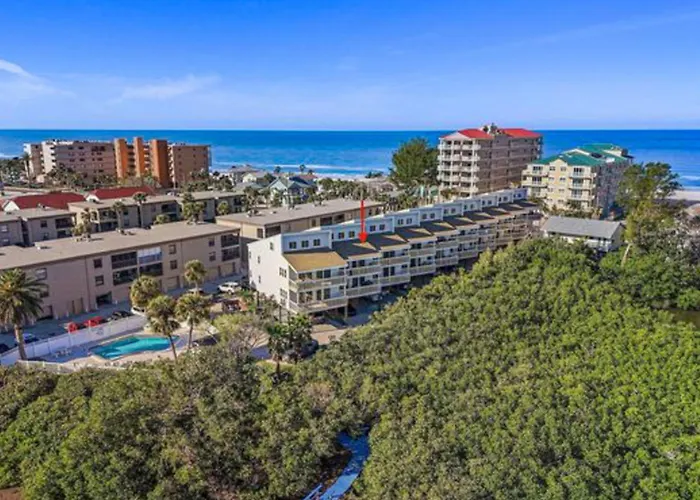 The Intercoastal 210 * Clearwater Beach